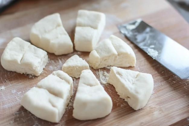 Step-by-Step Instructions Chicken and Biscuits Casserole