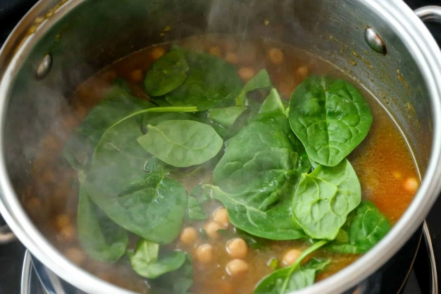 How to Make Chickpea Soup