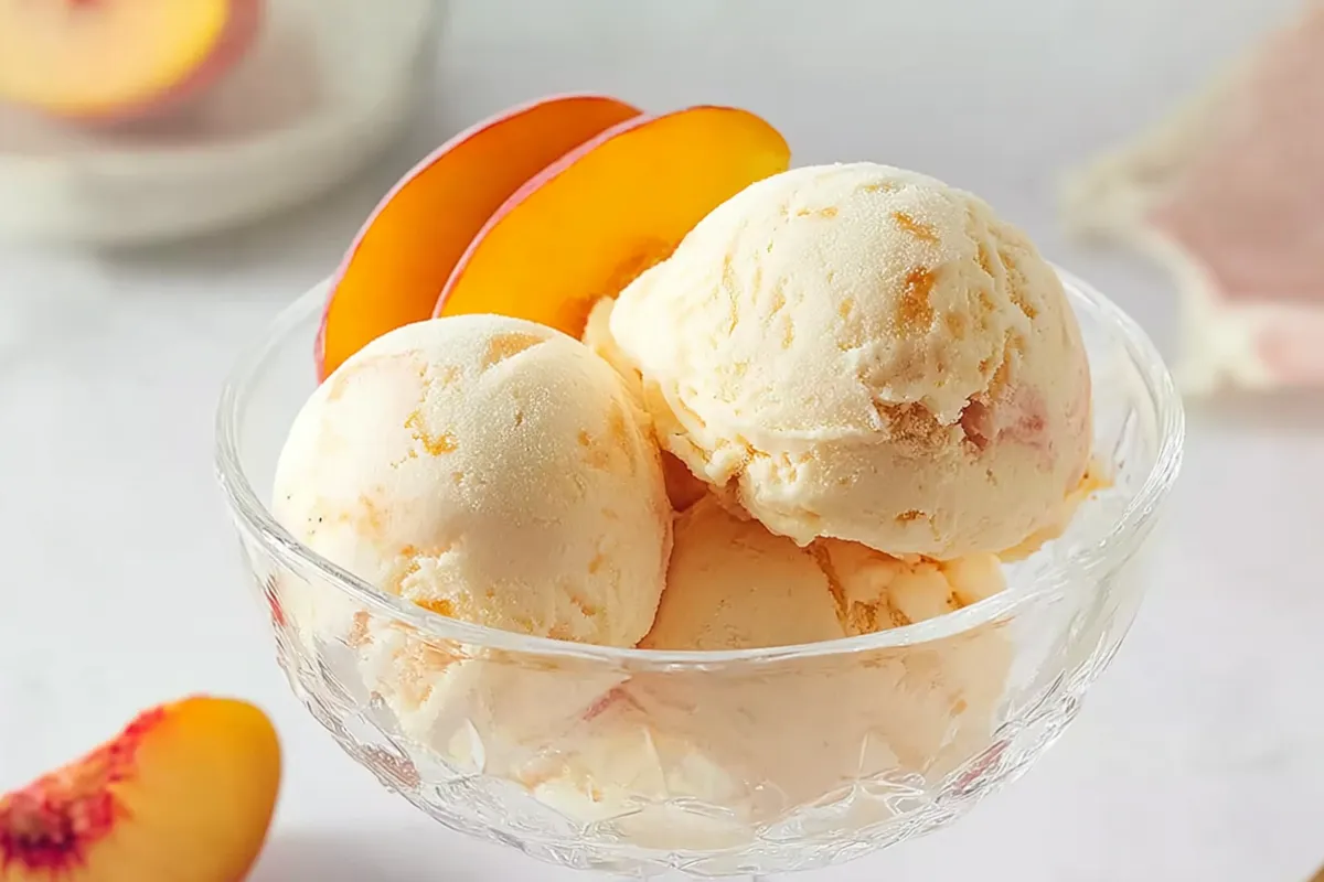 Best Peach Ice Cream Recipe - Homemade in 20 Minutes