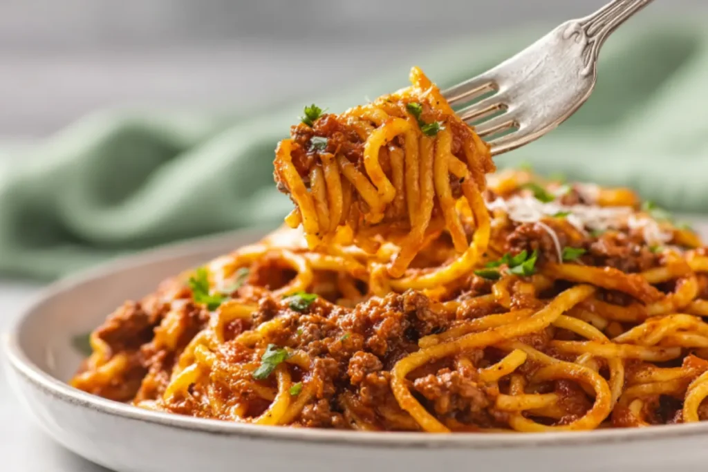 Easy Crock Pot Spaghetti Recipe (Ready in 2 Hours)