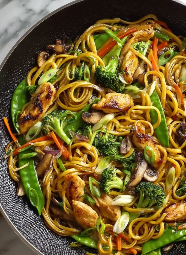 Easy Homemade Chicken Lo Mein Recipe